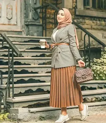 تنسيقات جيب بليسية وبلوزات